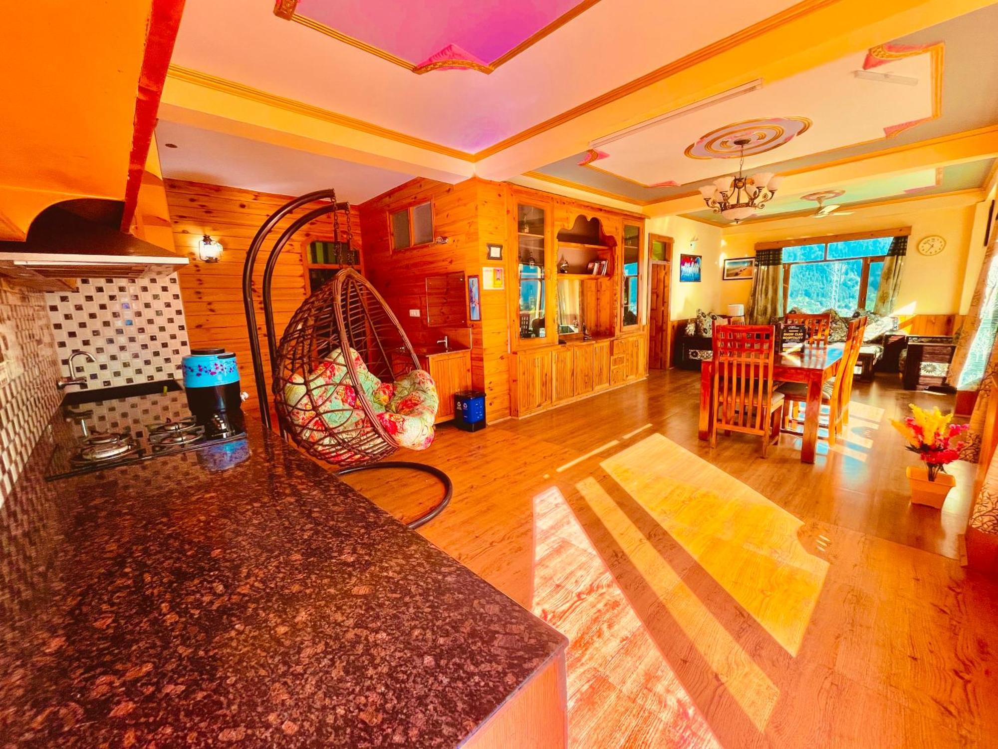 Woods Villa Cottages Manali - 1,2,3,4 Cottages & Villas Available In Manali With Scenic Mountain View מראה חיצוני תמונה