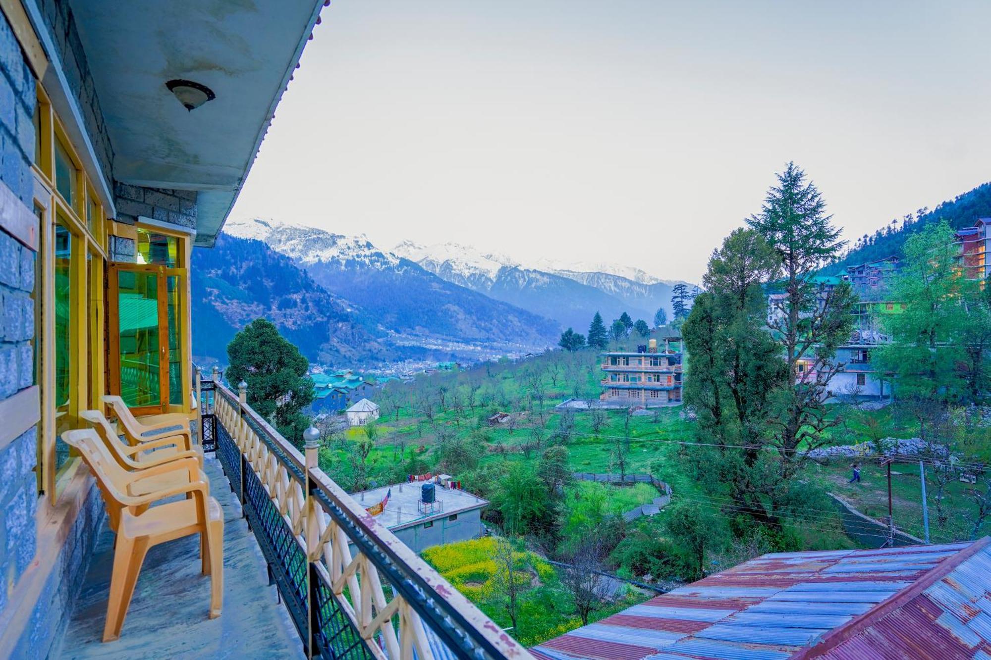 Woods Villa Cottages Manali - 1,2,3,4 Cottages & Villas Available In Manali With Scenic Mountain View מראה חיצוני תמונה