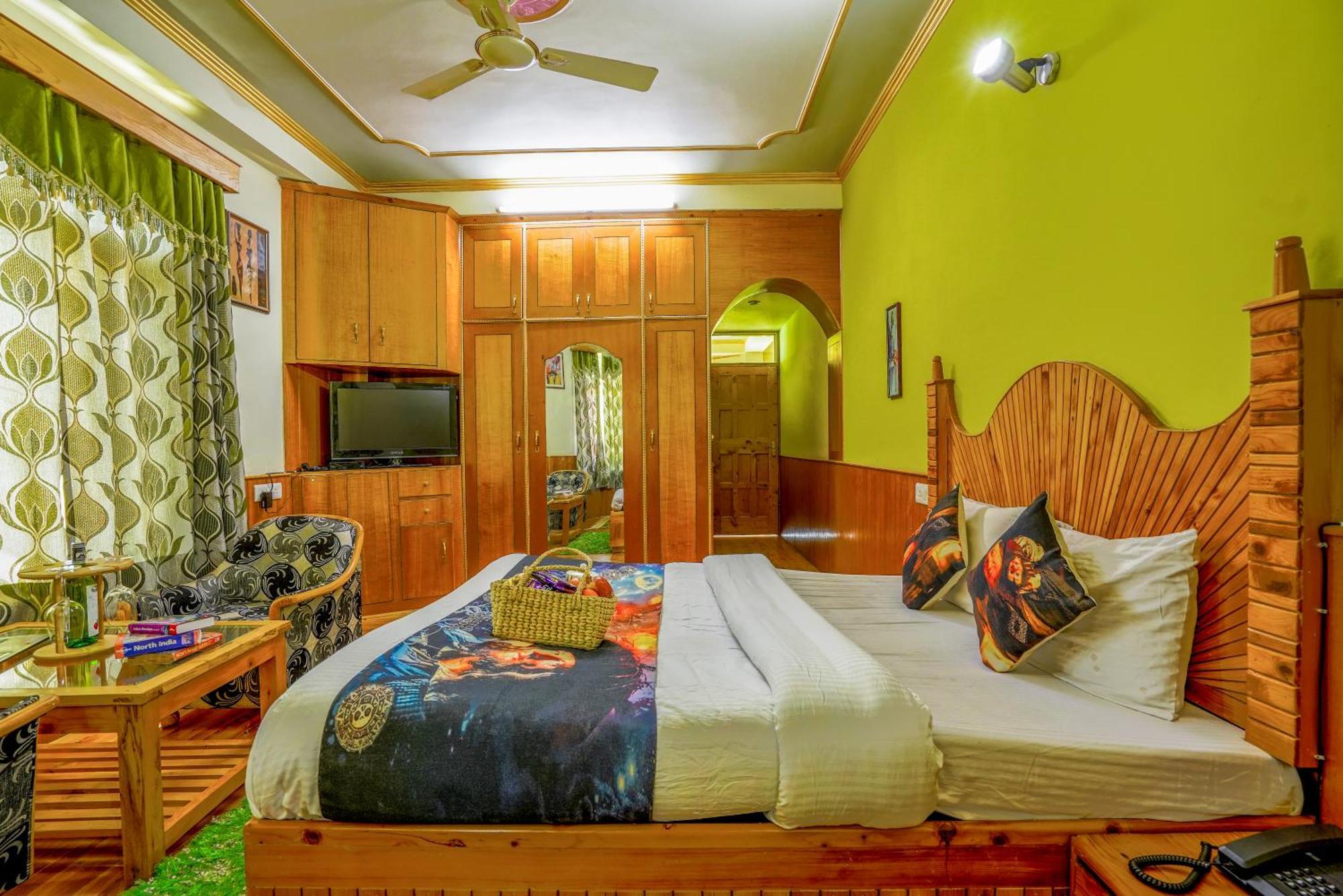 Woods Villa Cottages Manali - 1,2,3,4 Cottages & Villas Available In Manali With Scenic Mountain View מראה חיצוני תמונה