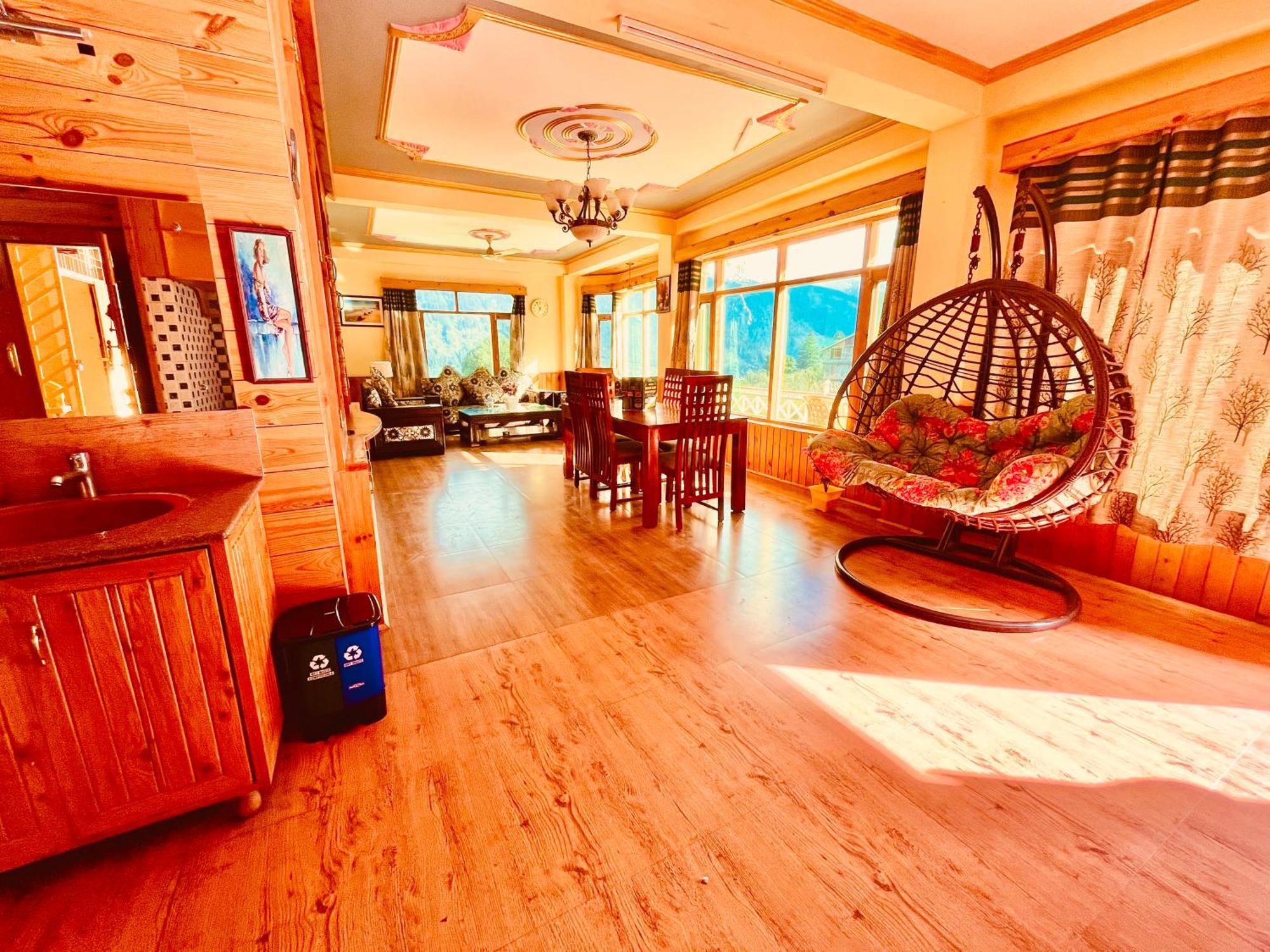 Woods Villa Cottages Manali - 1,2,3,4 Cottages & Villas Available In Manali With Scenic Mountain View מראה חיצוני תמונה