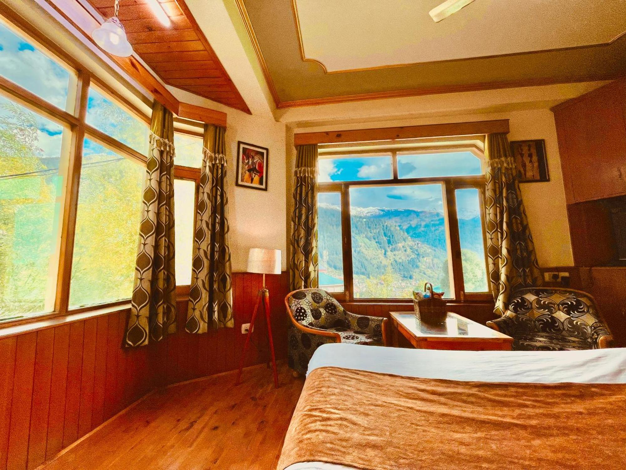Woods Villa Cottages Manali - 1,2,3,4 Cottages & Villas Available In Manali With Scenic Mountain View מראה חיצוני תמונה