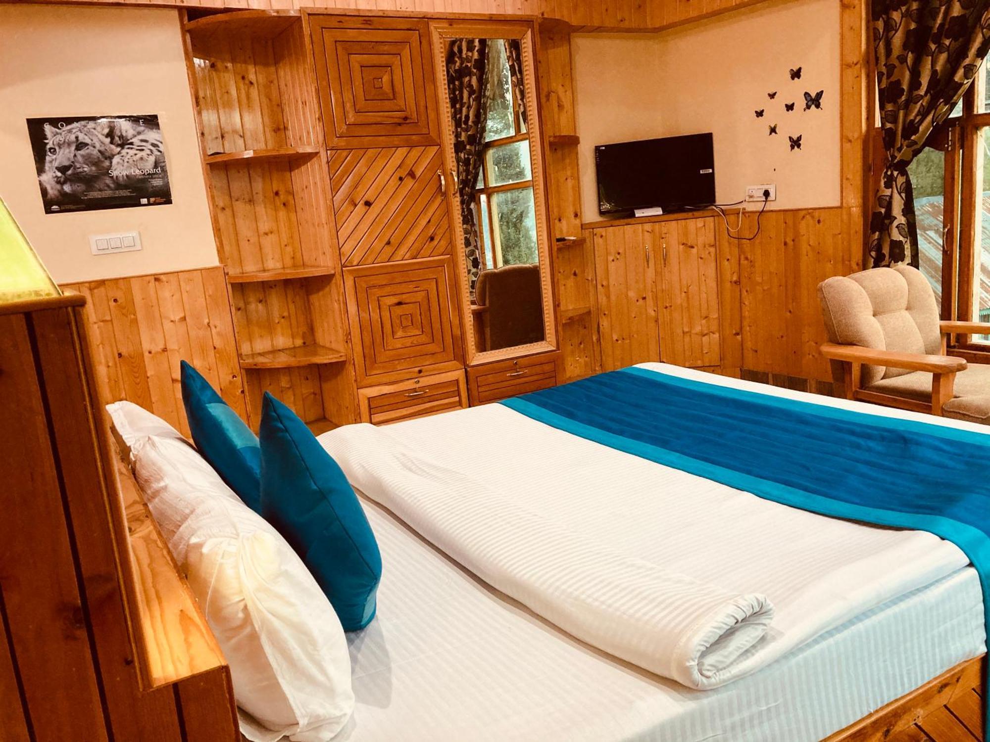 Woods Villa Cottages Manali - 1,2,3,4 Cottages & Villas Available In Manali With Scenic Mountain View מראה חיצוני תמונה