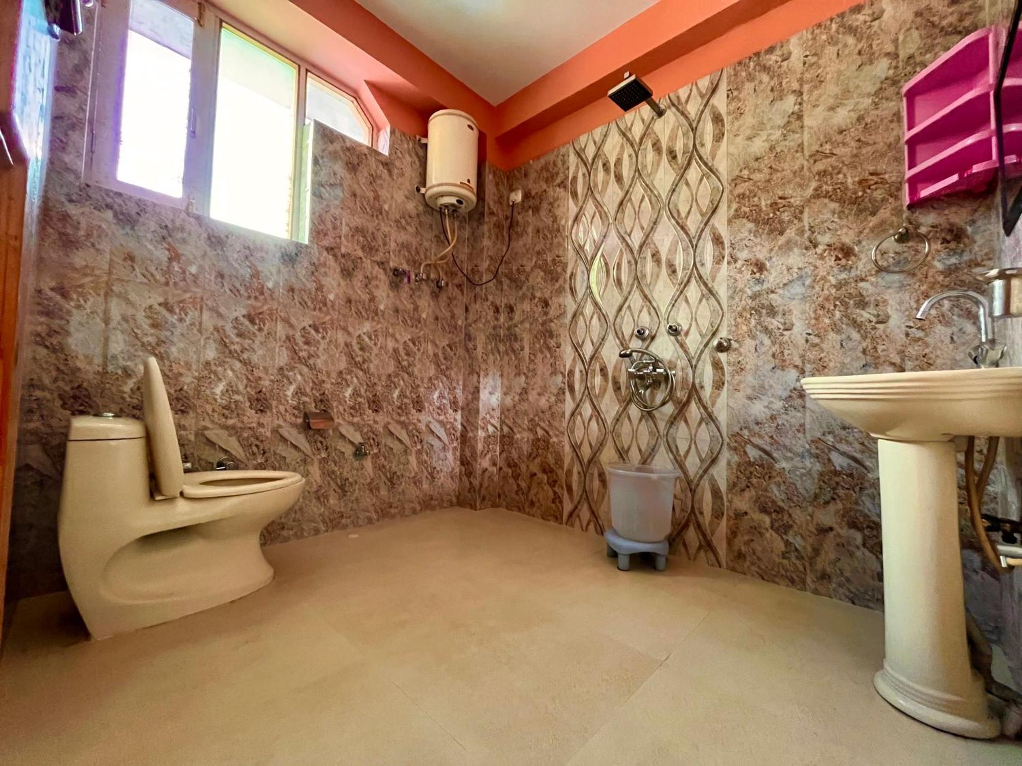 Woods Villa Cottages Manali - 1,2,3,4 Cottages & Villas Available In Manali With Scenic Mountain View מראה חיצוני תמונה